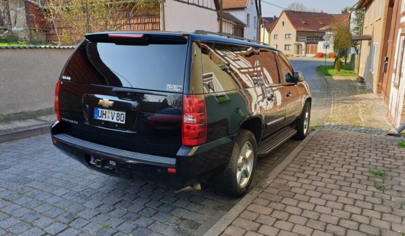 Chevrolet Suburban voll