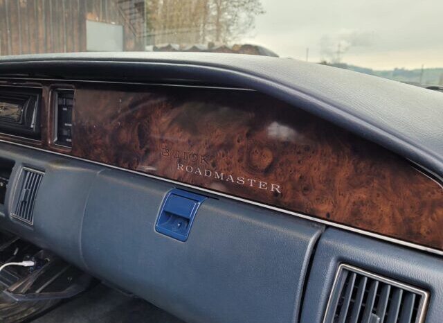 Buick Roadmaster Estate Wagon voll