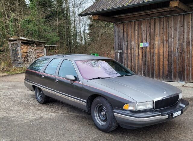 Buick Roadmaster Estate Wagon voll