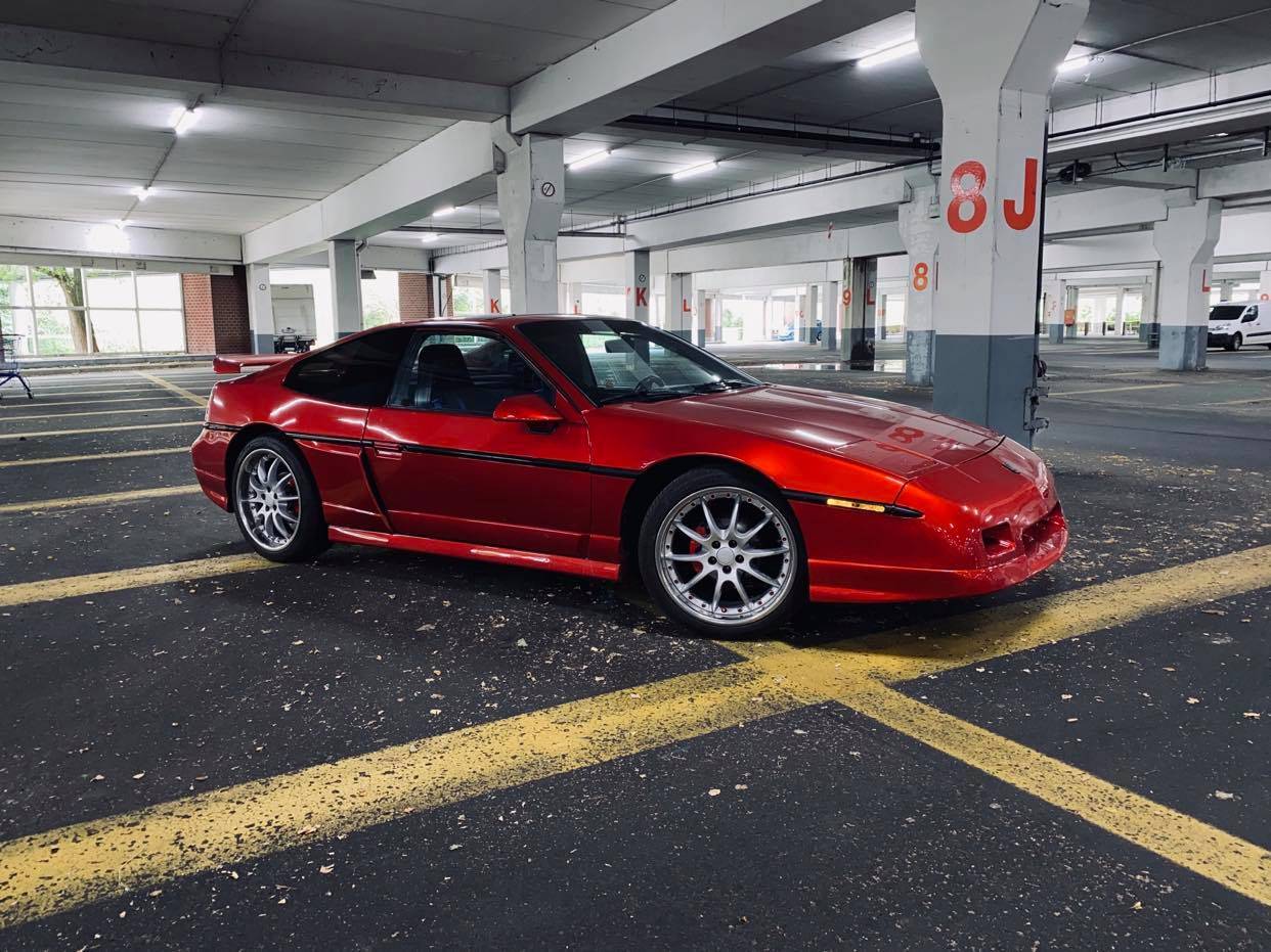 Pontiac Fiero 2.8 GT