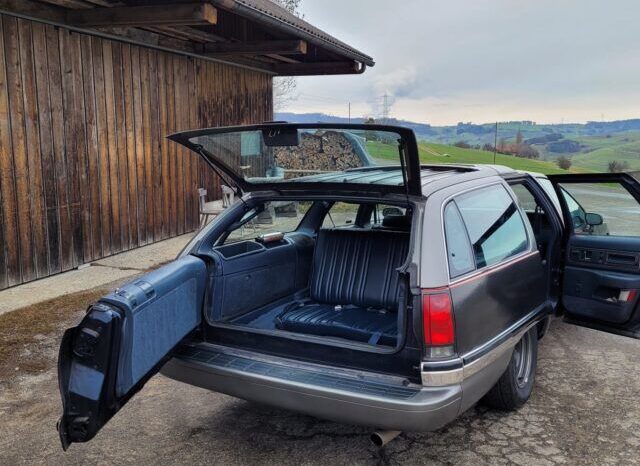 Buick Roadmaster Estate Wagon voll