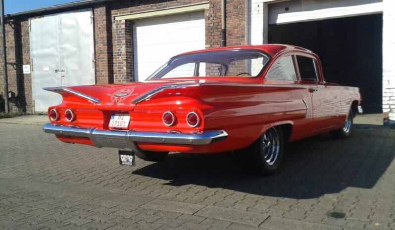 Chevrolet Biscayne voll