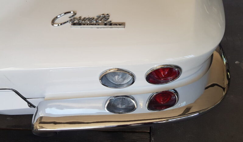 Chevrolet Corvette voll