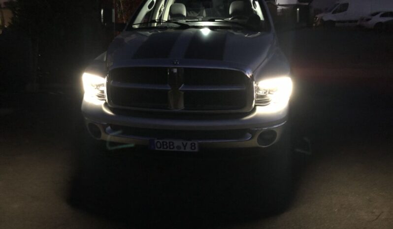Dodge RAM 1500 voll
