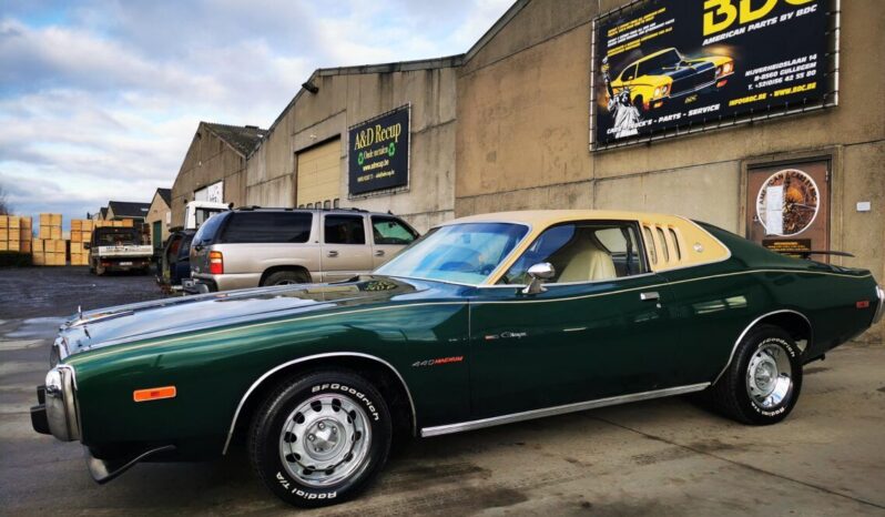 Dodge Charger voll