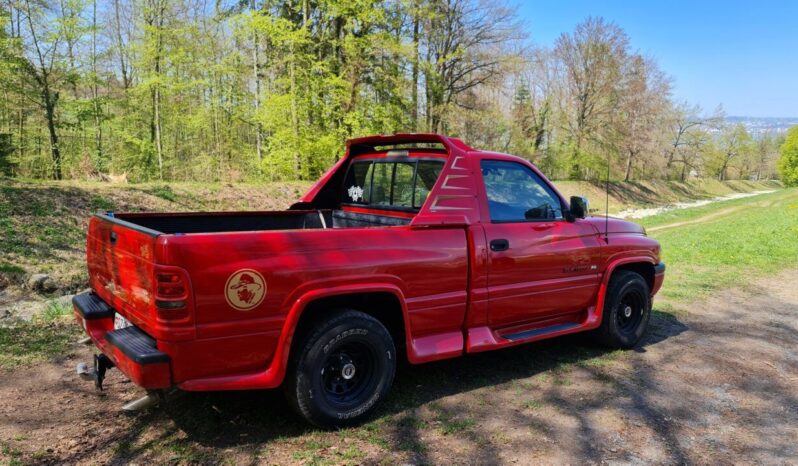 Dodge Ram 1500 magnum voll
