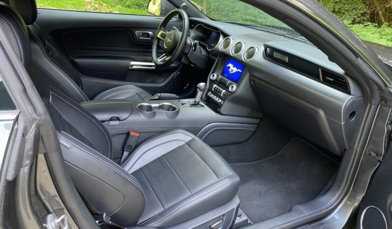 Ford Mustang 5.0 Fastback voll