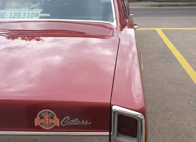 Oldsmobile Cutlass voll