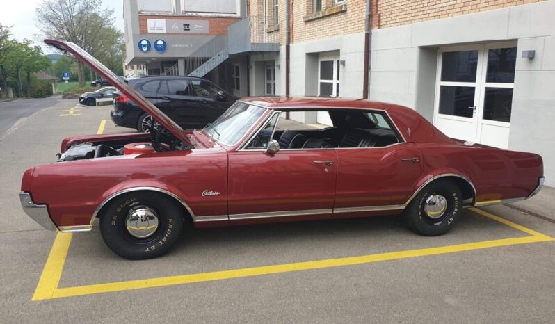 Oldsmobile Cutlass voll
