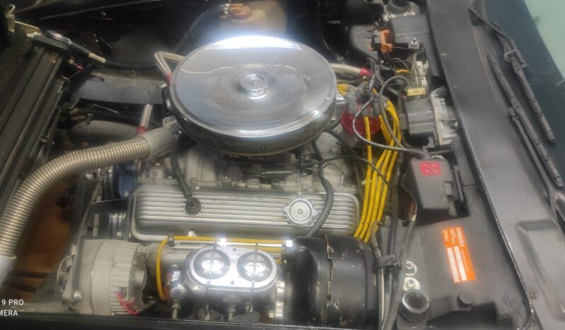 Chevrolet Corvette C3 Stingray voll