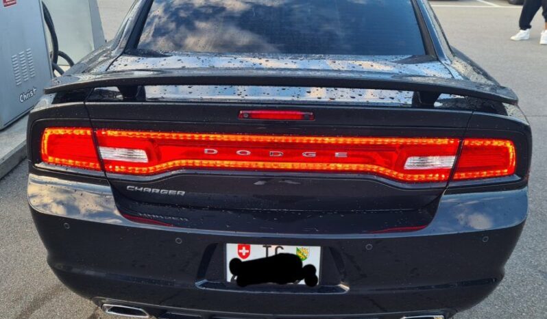 Dodge Charger voll