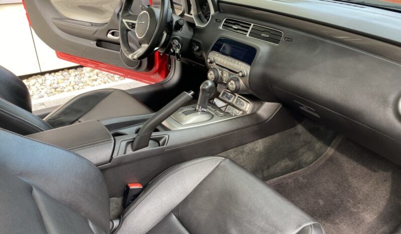 Chevrolet Camaro voll