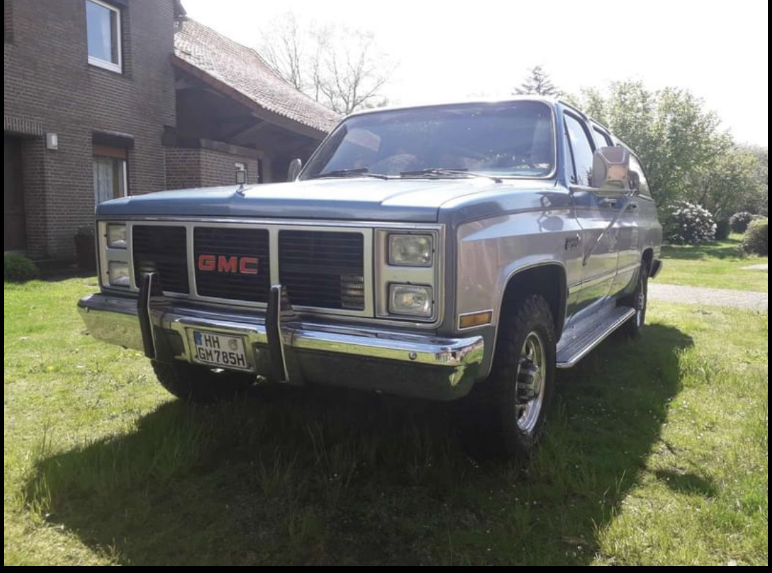 GMC Suburban