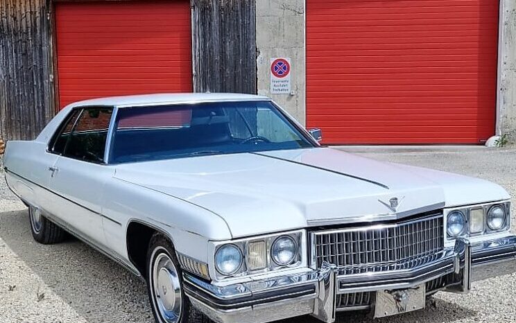 Cadillac Deville voll
