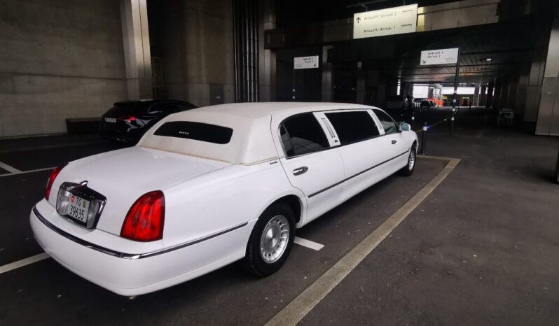 Lincoln Town Car voll