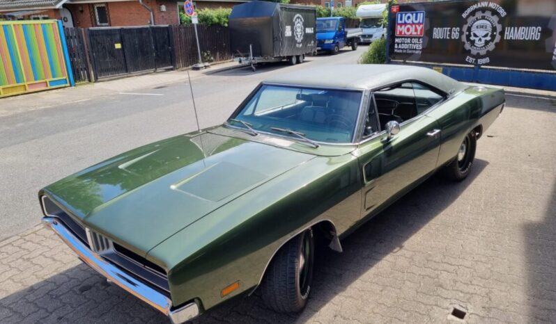 Dodge Charger voll