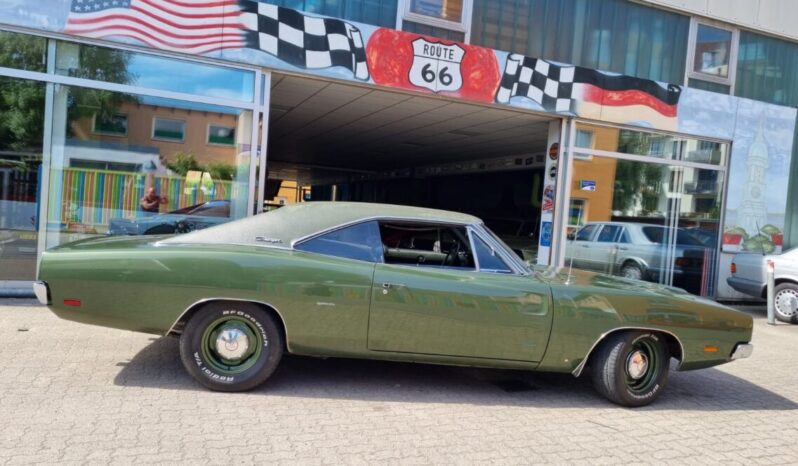Dodge Charger voll
