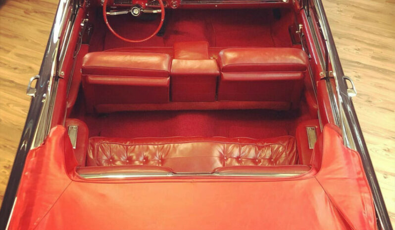 Cadillac Series 62 Convertible voll