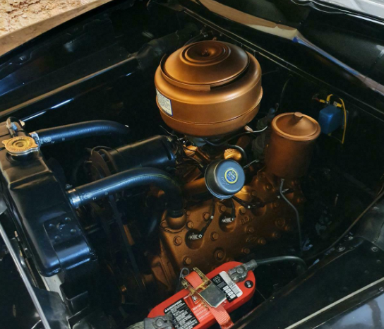 Ford “Custom” Shoebox voll