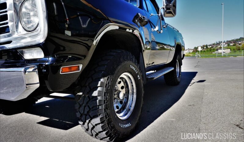 Dodge Ramcharger voll