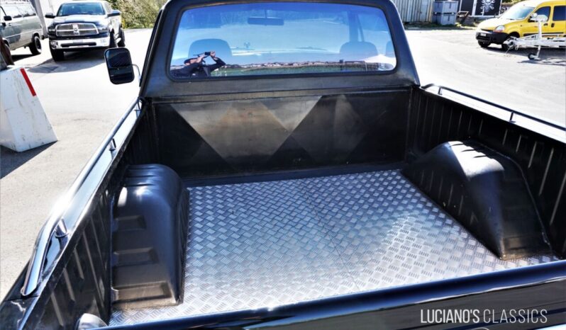 Dodge Ramcharger voll