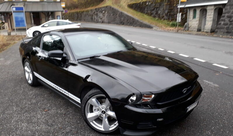 Ford Mustang voll
