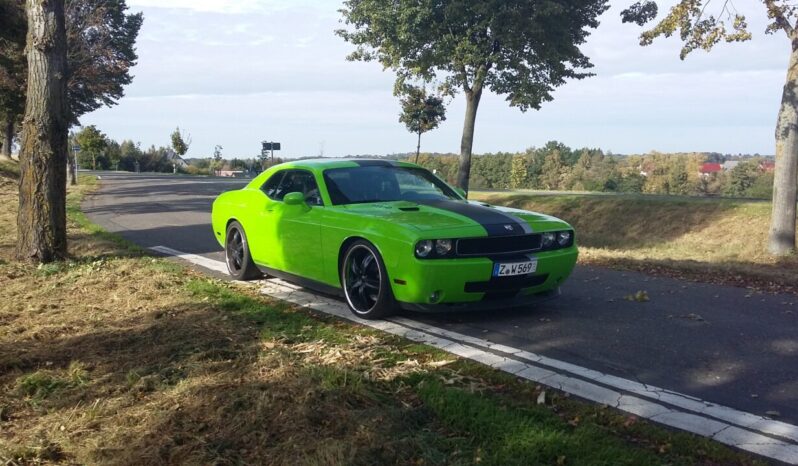 Dodge Challenger SRT 8 voll
