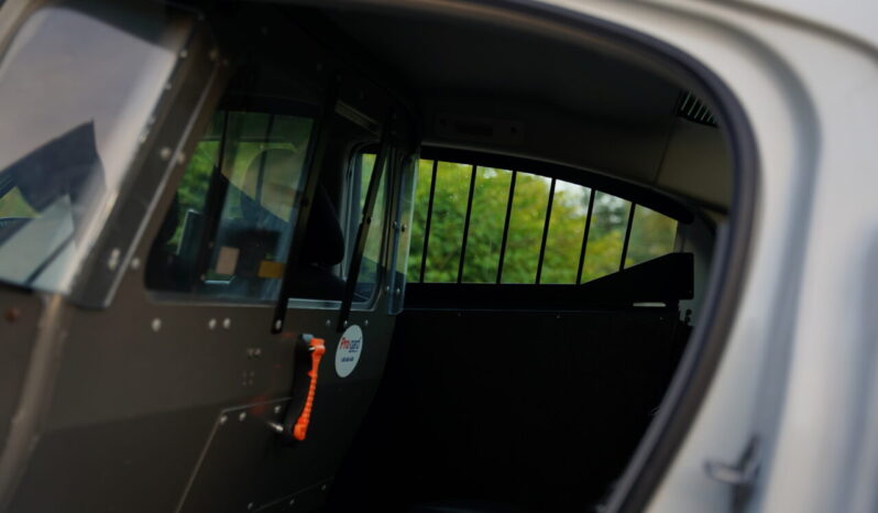 Dodge Charger is police voll