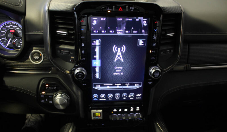 Dodge Ram 1500 Crew Kab. Pick-up 5.7 HEMI voll