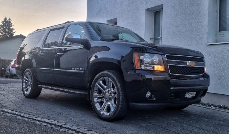 Chevrolet Suburban LT voll