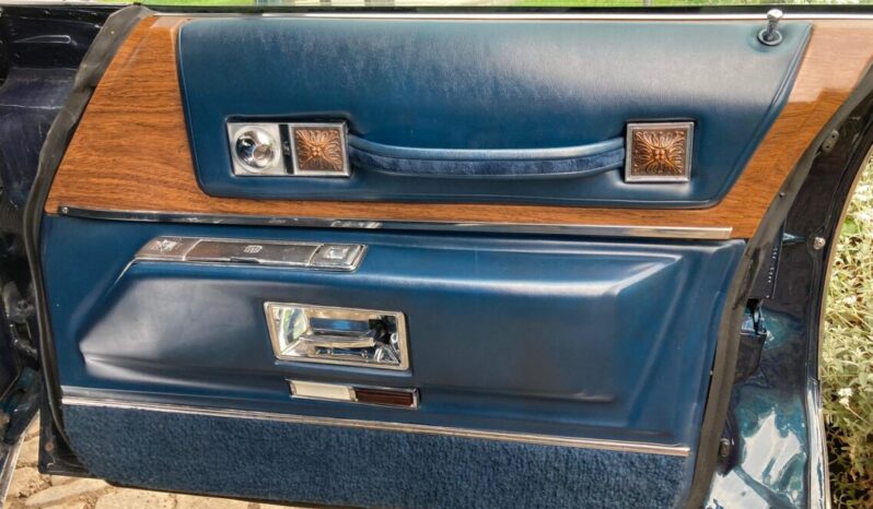 Cadillac Fleetwood Brougham voll