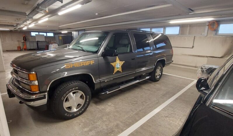 Chevrolet Suburban voll