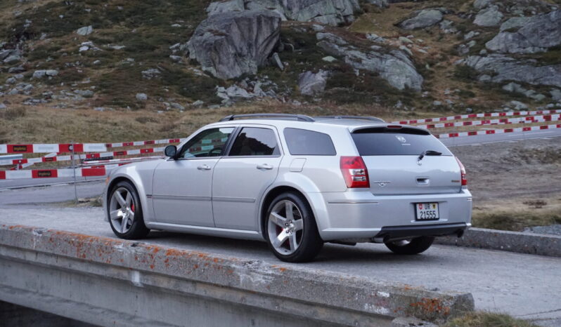 Dodge Magnum SRT8 voll