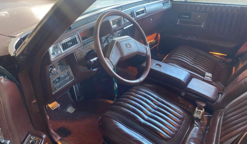 Cadillac Seville voll