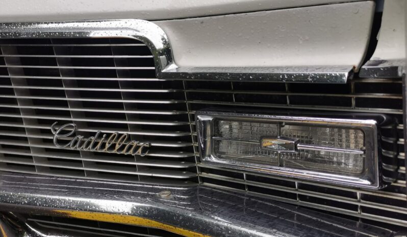 Cadillac de Ville voll