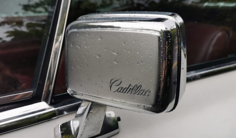 Cadillac de Ville voll