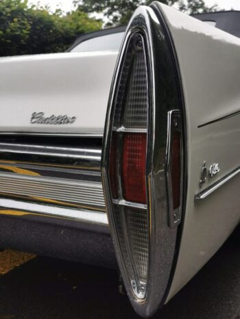 Cadillac de Ville voll