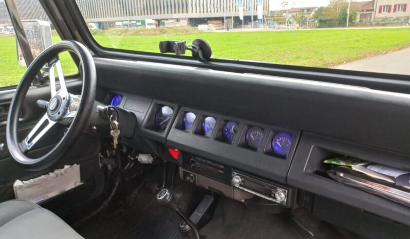 Jeep Wrangler YJ voll