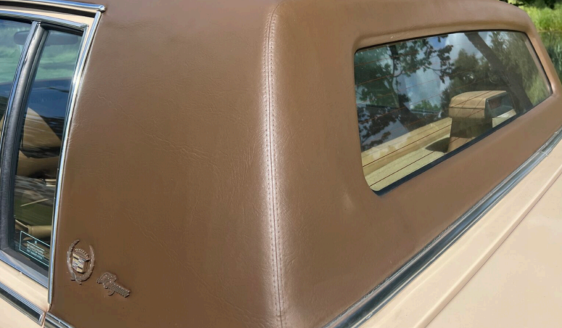 Cadillac Brougham D’elegance 5.0l V8 voll