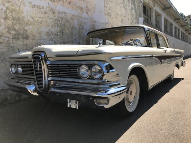 Ford Edsel Sedan voll