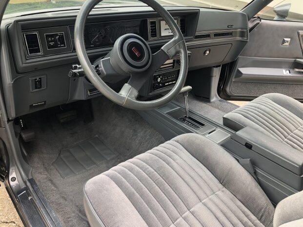 Oldsmobile Cutlass voll