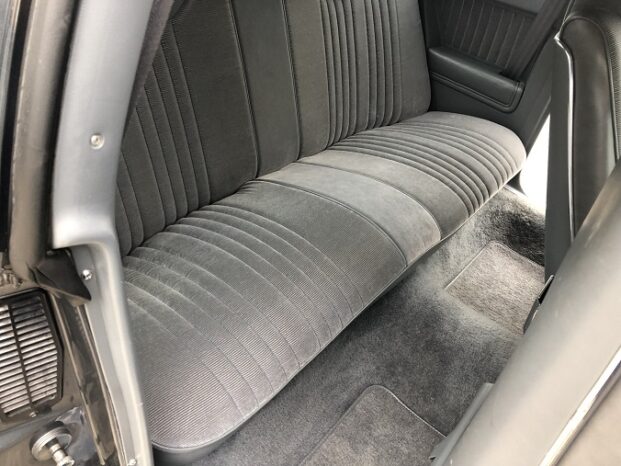 Oldsmobile Cutlass voll