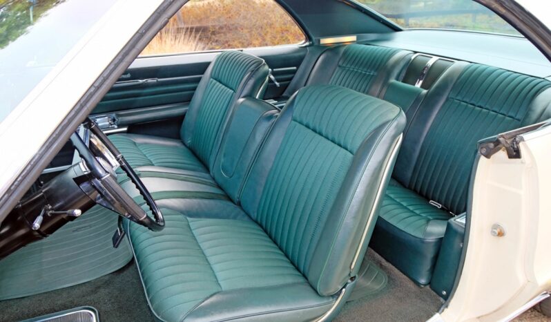 Oldsmobile Toronado voll