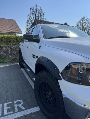 Dodge RAM 1500 voll