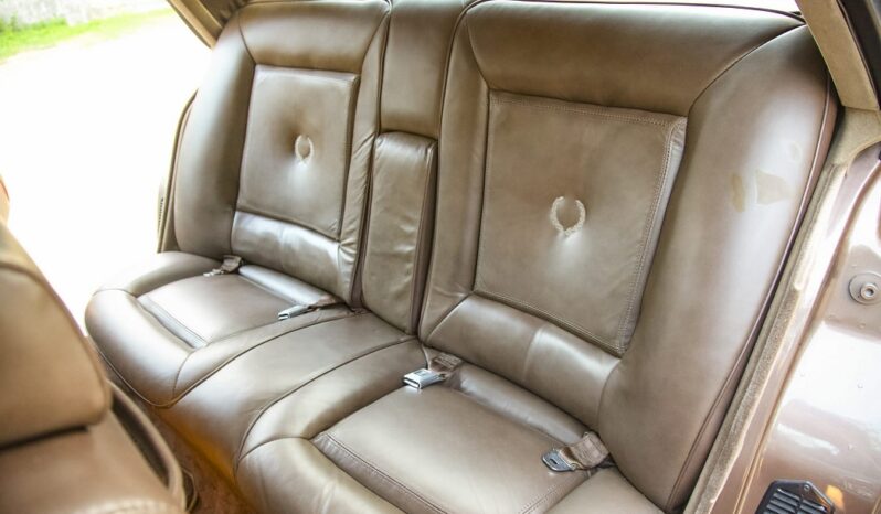 Cadillac Seville voll