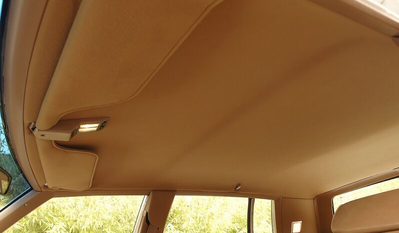 Cadillac Brougham voll