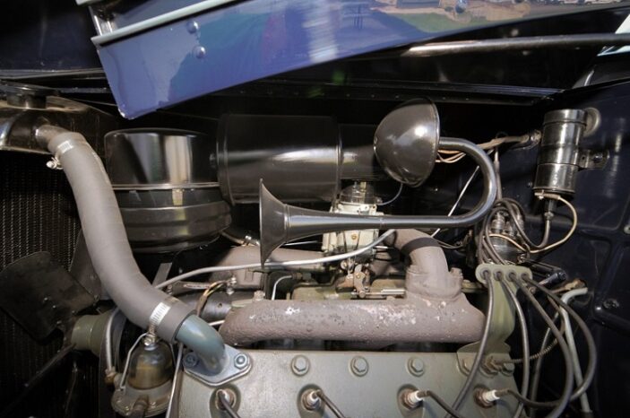 Cadillac LaSalle Series 50 voll