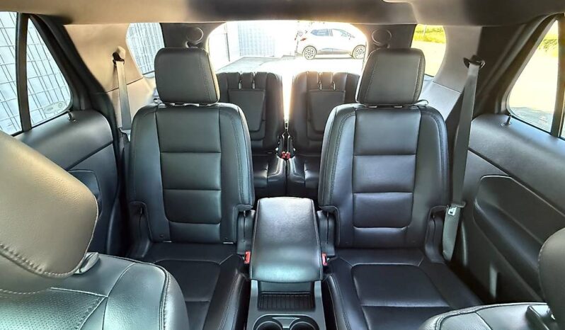 Ford Explorer Limited voll