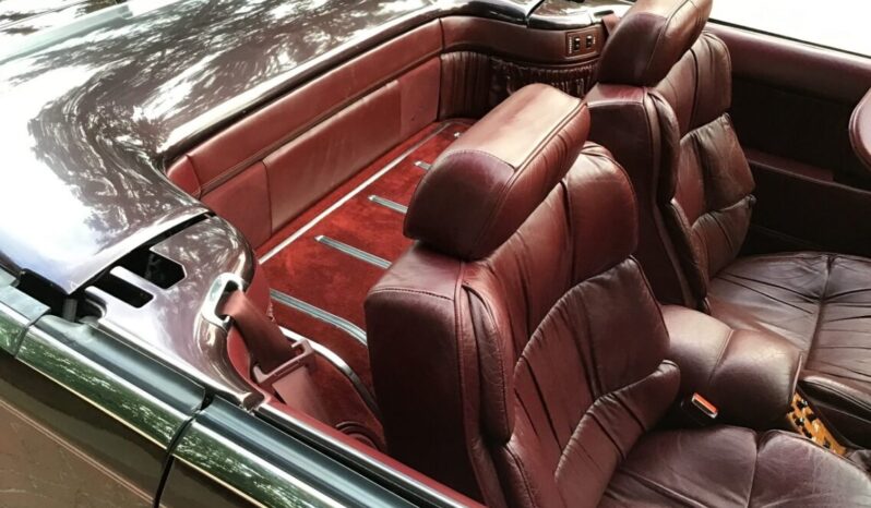 Chrysler Le Baron voll