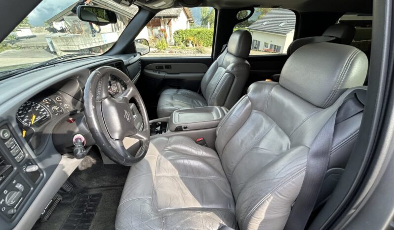 Chevrolet Tahoe voll